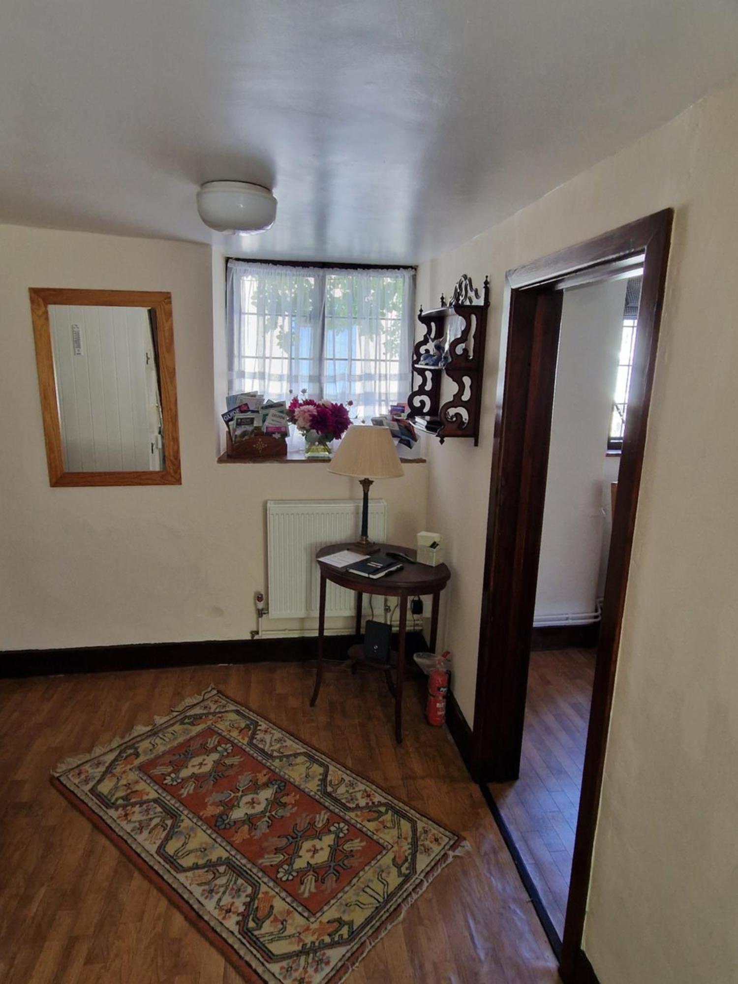 Character 2 Double Bedroom Cottage In Shaftesbury Exterior foto
